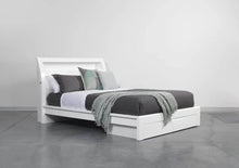 Load image into Gallery viewer, Dreamland High Gloss Queen Bed Frame
